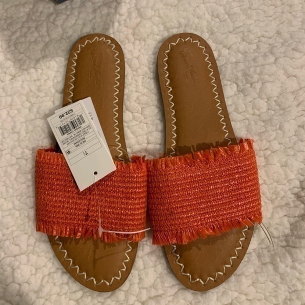 Universal thread | sandals NWT - image 1